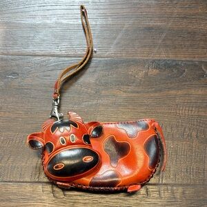 Cow-Shaped Wristlet, coinpurse, wallet, purse